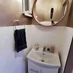 Lovely 3-bedroom In The Center Apartamento *