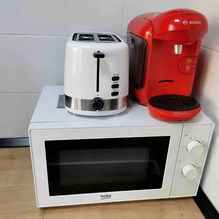 Apartmán Lovely 3-bedroom In The Center *