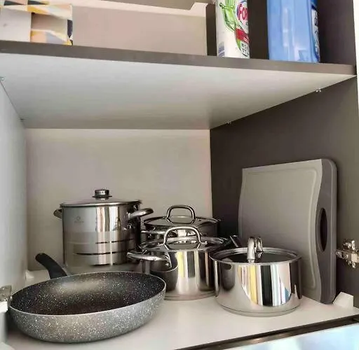 Lovely 3-bedroom In The Center *